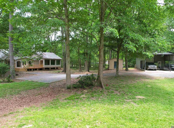 3836 Lillian Ln, Ethel, LA 70730