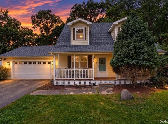 6974 Surrey Lane, Jackson, MI 49201