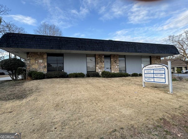 3105 Washington Road, East Point, GA 30344