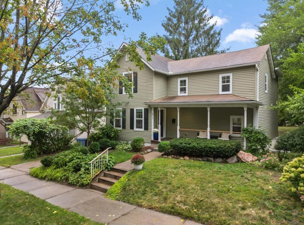 2518 Buchanan Street NE, Minneapolis, MN 55418