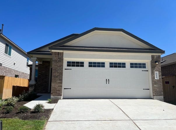 212 Canley Loop, Hutto, TX 78634