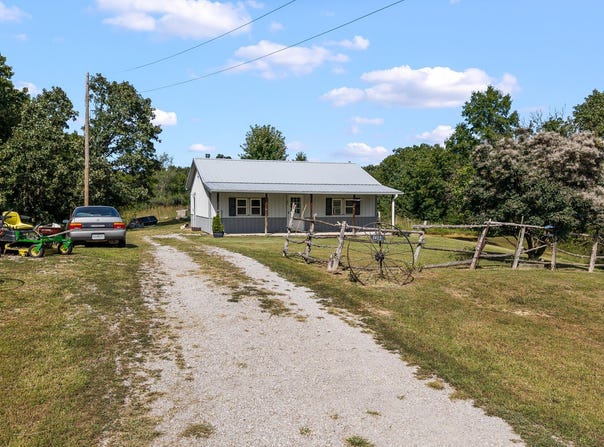 1412 County Road 261, Auxvasse, MO 65231