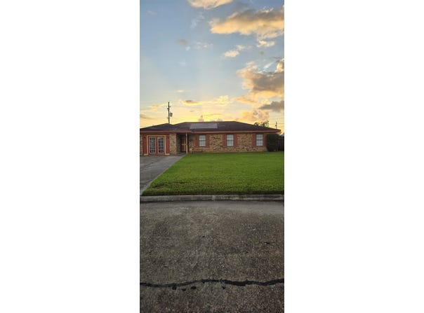 4940 Beaumont Drive, Beaumont, TX 77708-4939