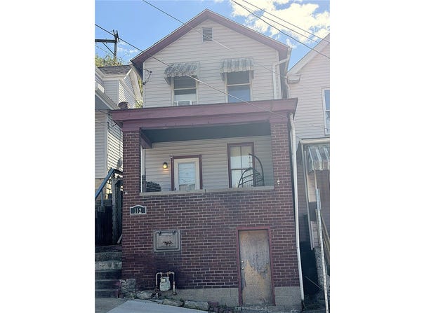 112 Hillside Ave, Pitcairn, PA 15140