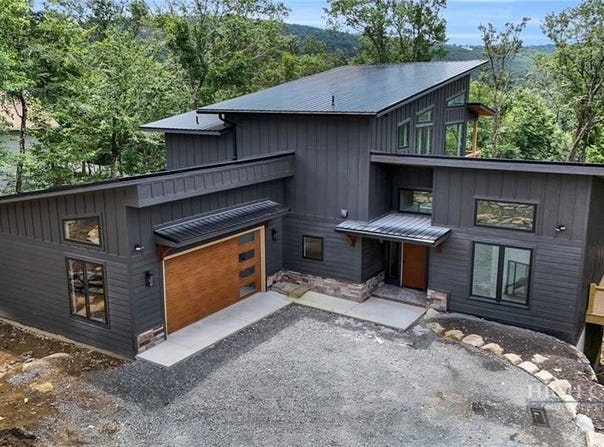 109 Pinnacle Ridge Road, Beech Mountain, NC 28604