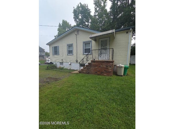 37 Euclid Avenue, Matawan, NJ 07747
