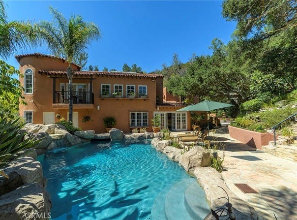 2401 Cascadia Drive, Glendale, CA 91206