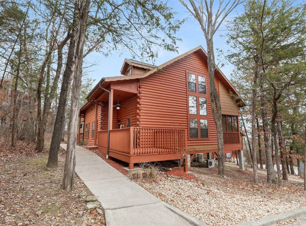 266 Oakridge Drive, Branson, MO 65616