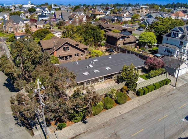2439 D Street, Eureka, CA 95501