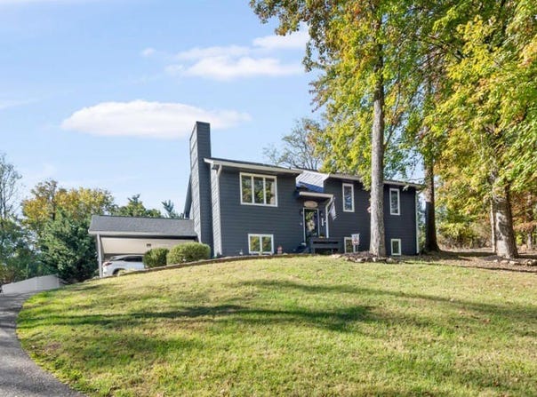 4822 Cherokee Hills Dr, Salem, VA 24153