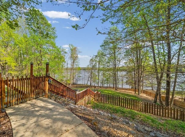 143 Saline Trail, DOVER, TN 37058