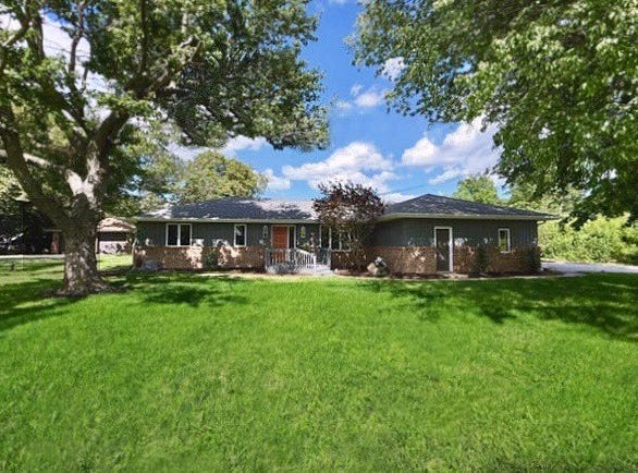 1108 Pearl Drive, Mahomet, IL 61853
