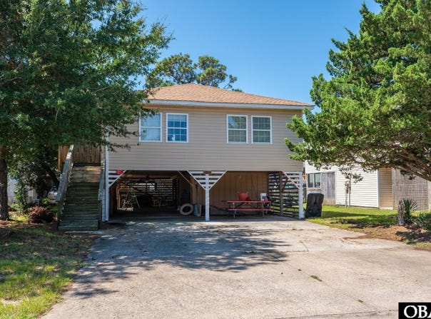 2012 Newport News Street, Kill Devil Hills, NC 27948