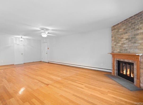 89 N Broadway, White Plains, NY 10603