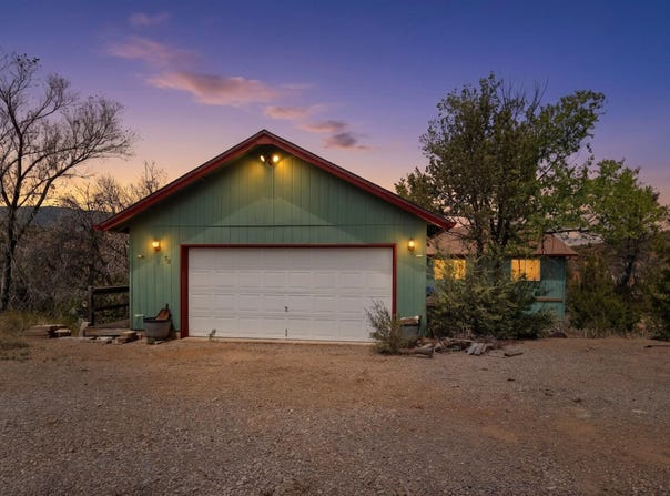 73 Villacitos Road, Tijeras, NM 87059