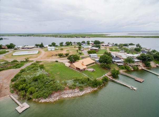 199 Willingham Loop, Seymour, TX 76380