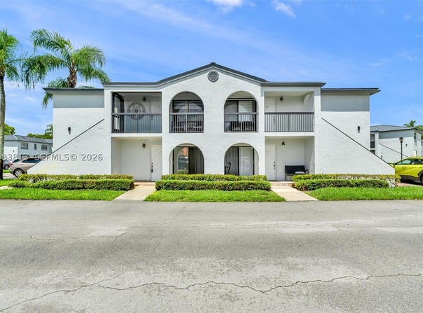 18226 Mediterranean Blvd, Hialeah, FL 33015