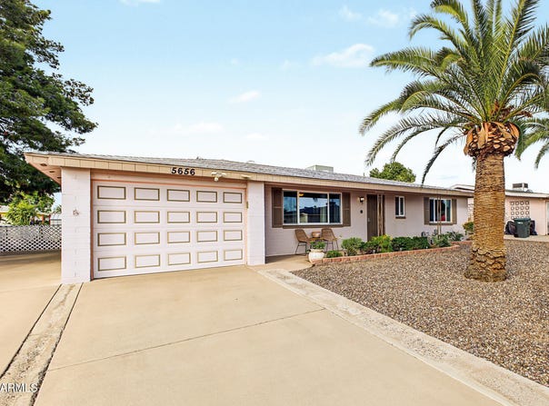 5656 E Des Moines Street, Mesa, AZ 85205
