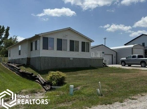 88 Arrowhead RD, Melrose, IA 52569-0000