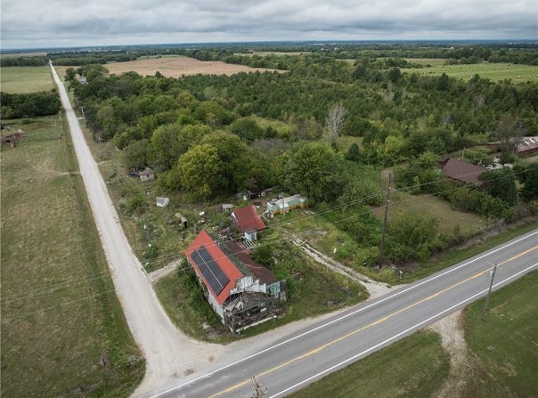 1246 SW 13 Highway, Leeton, MO 64761