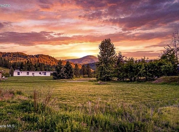NKA Riverview Rd, Cataldo, ID 83810
