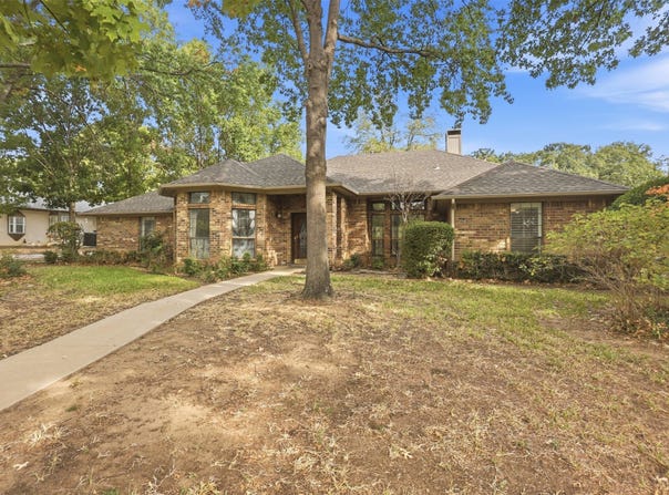 37 Timbergreen Circle, Denton, TX 76205