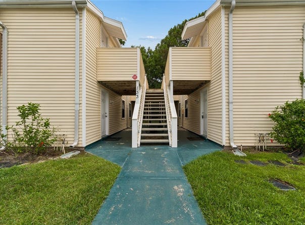 133 SABAL Court, OLDSMAR, FL 34677