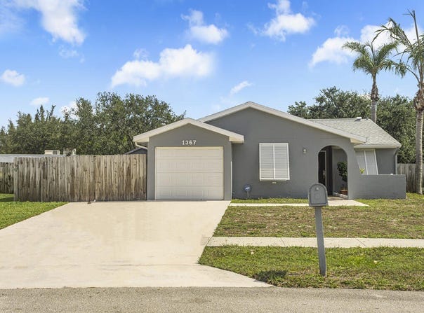 1367 ELMBANK Way, Royal Palm Beach, FL 33411