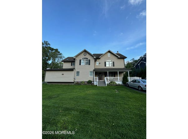 5 Willow Avenue, Matawan, NJ 07747
