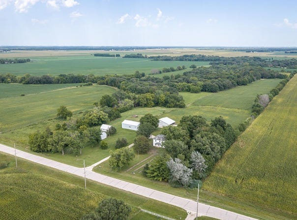 3466 Racine Ave., Dayton, IA 50530