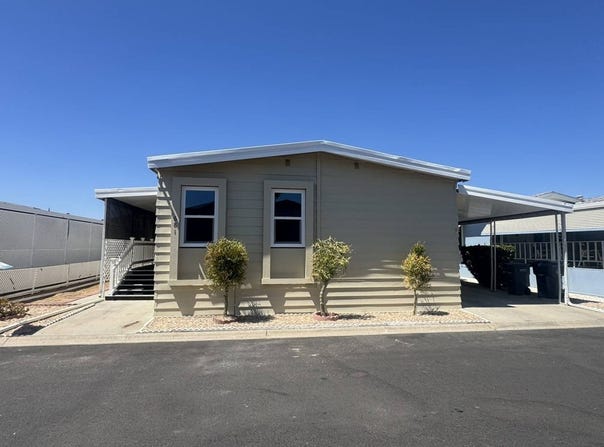 5001 W FLORIDA AVE, Hemet, CA 92545