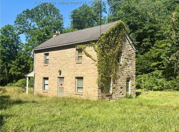 439 Toneys Branch Road, WV 25024