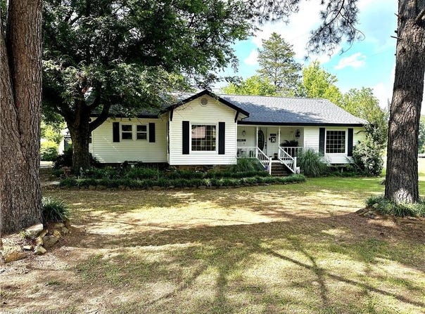 291 E 7th ST, Booneville, AR 72927