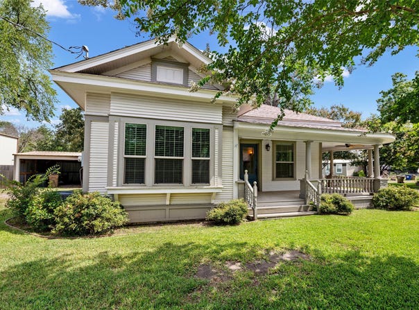 269 E Holley Street, Alba, TX 75410