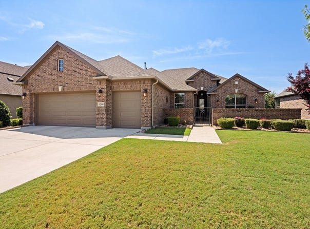 12509 Lockhart Drive, Denton, TX 76207