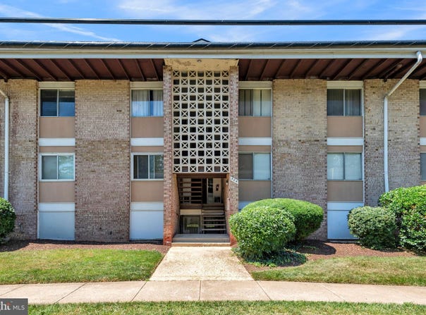 504 WILSON BRIDGE Drive, OXON HILL, MD 20745