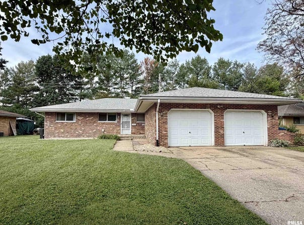 1209-1211 Interlacken Road, Springfield, IL 62704