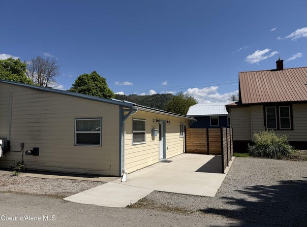 13 Emerson Ln, Kellogg, ID 83837