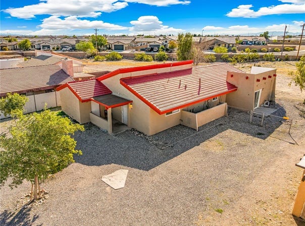 362 Riverfront Drive, Bullhead City, AZ 86442