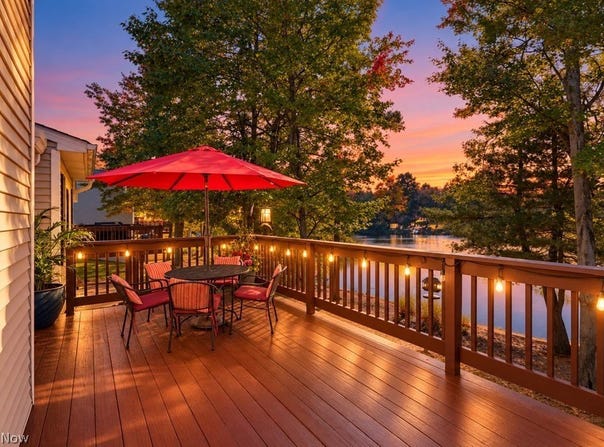 968 Grand View Lane, Aurora, OH 44202