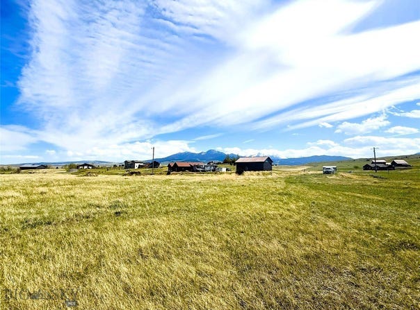 Haven Meadows Loop lot: 14, Livingston, MT 59047