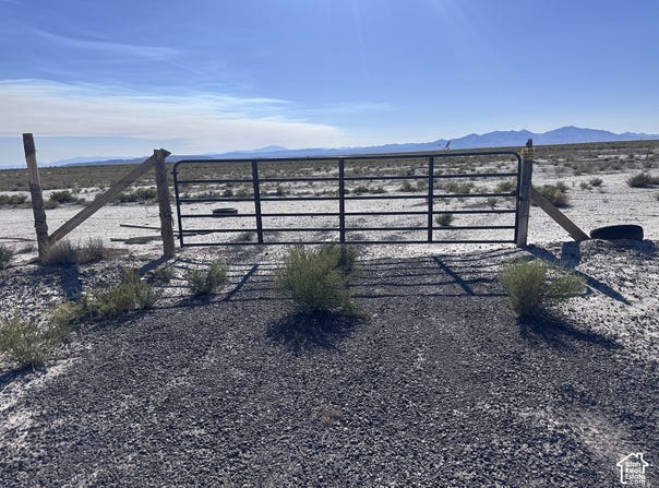 8875 N 8000 W, Delta, UT 84624