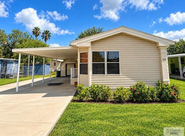 720 ANAQUA ST., LA FERIA, TX 78559
