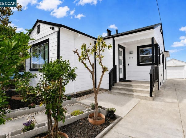 1637 100th Ave, Oakland, CA 94603
