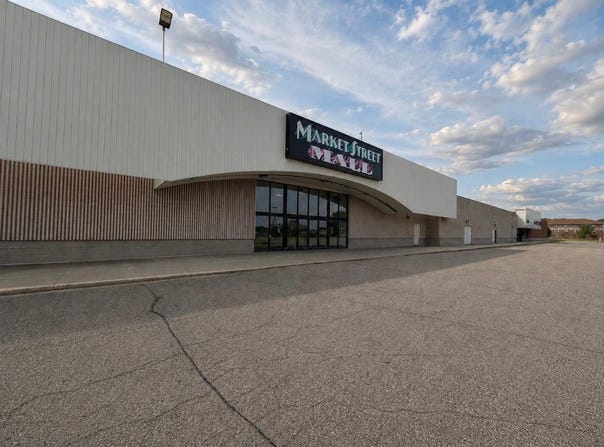 1420 E College Drive, Marshall, MN 56258