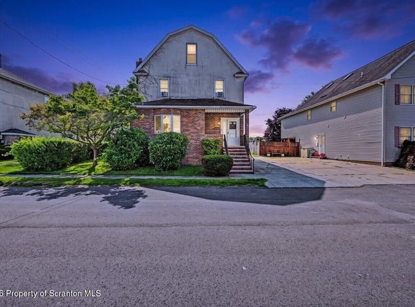 323 Foote Street, Dunmore, PA 18512