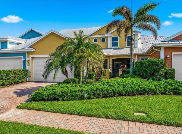 4585 Bridgepointe Way, Vero Beach, FL 32967