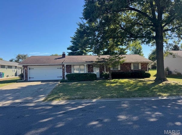 206 Susan Street, Albers, IL 62215