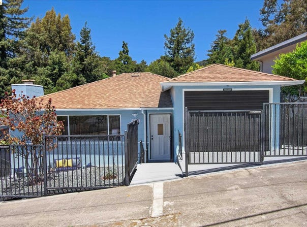 6138 Oakdale, Oakland, CA 94605