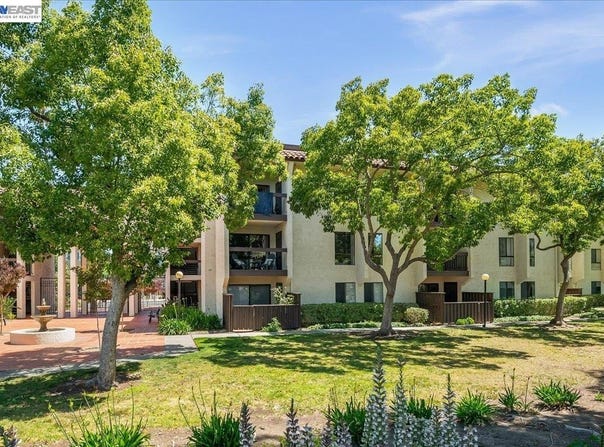 39865 Cedar Blvd, Newark, CA 94560